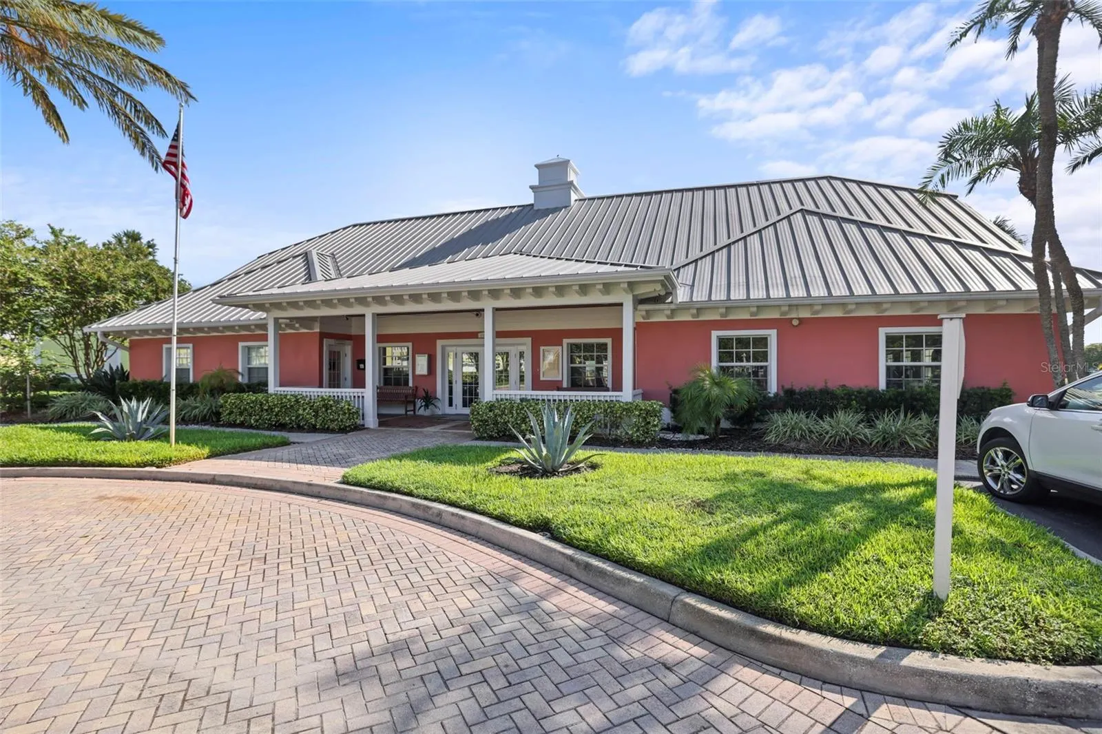 247 POMPANO DR SE #B, #B
