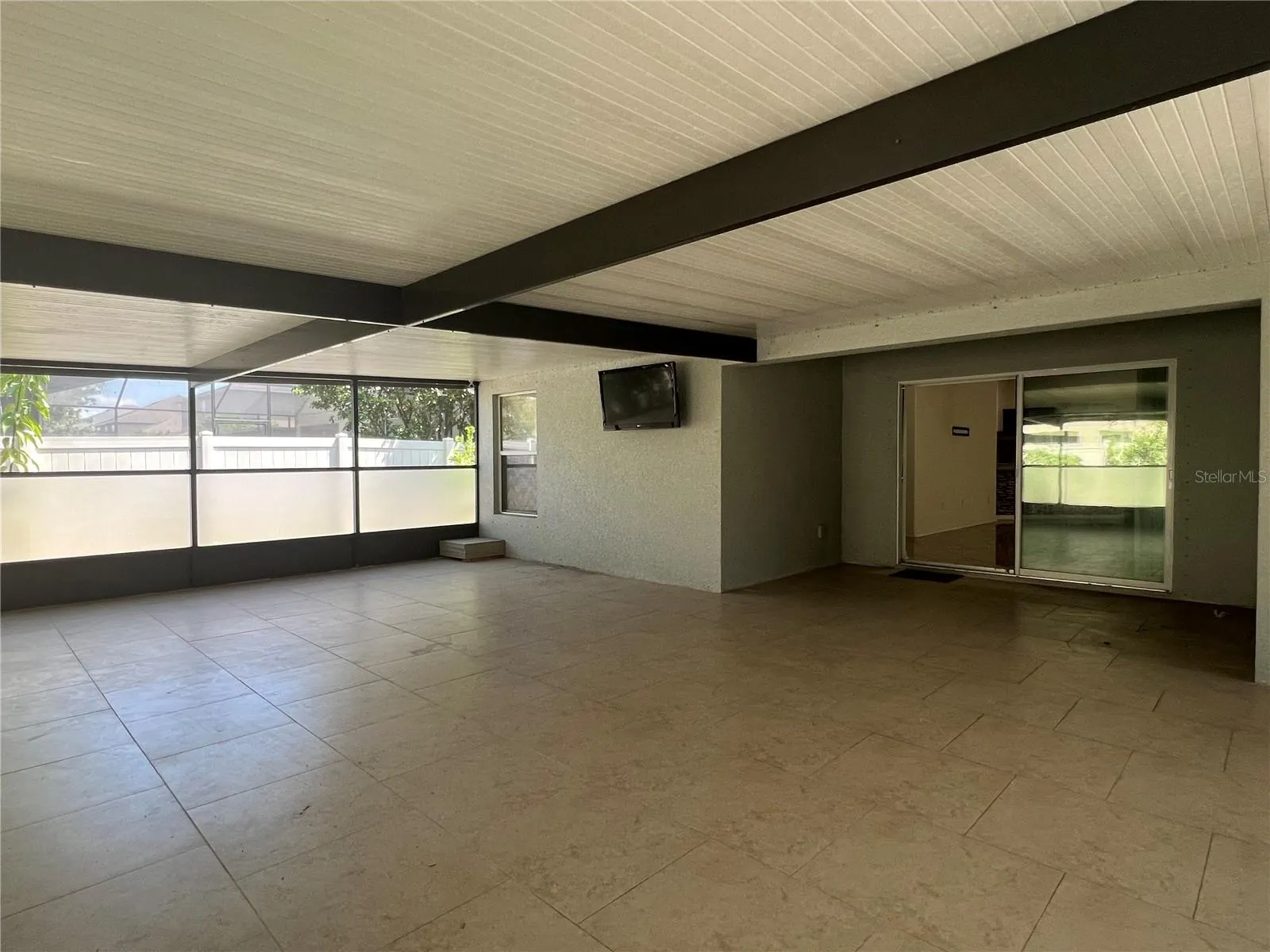 10214 SUMMER AZURE DR