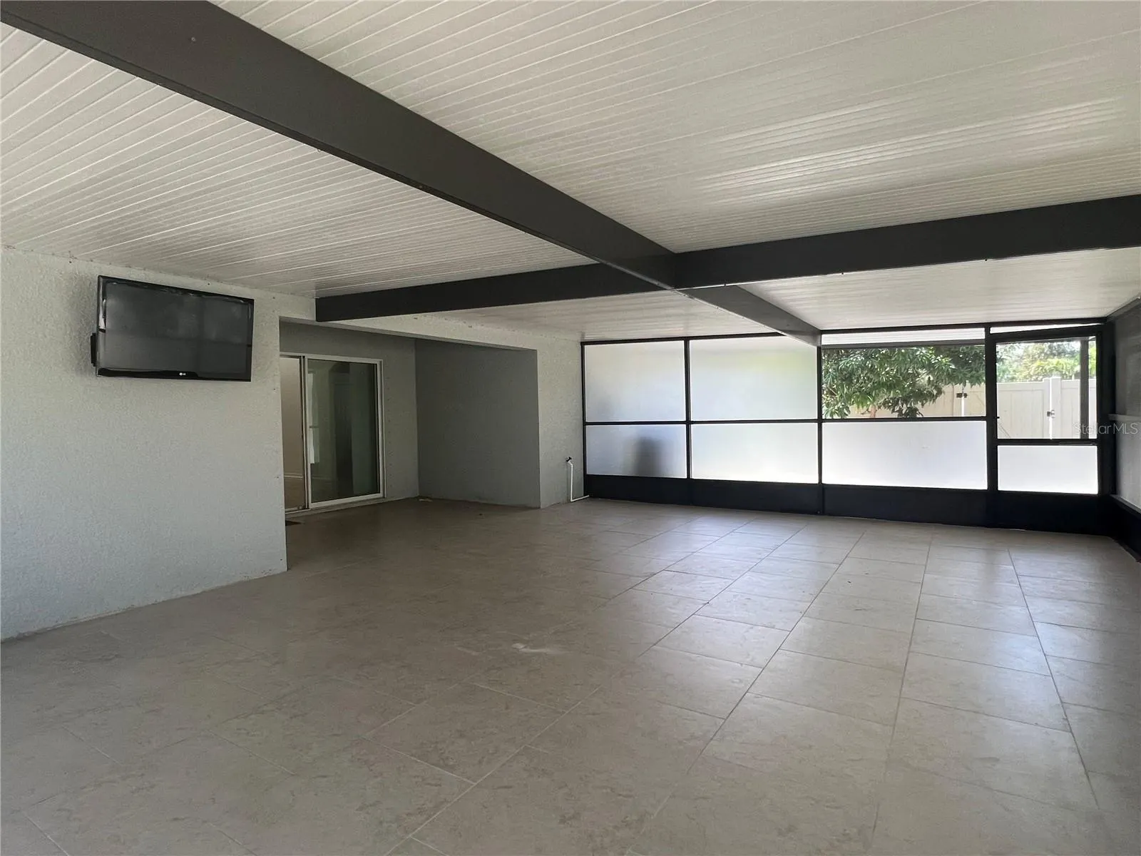10214 SUMMER AZURE DR