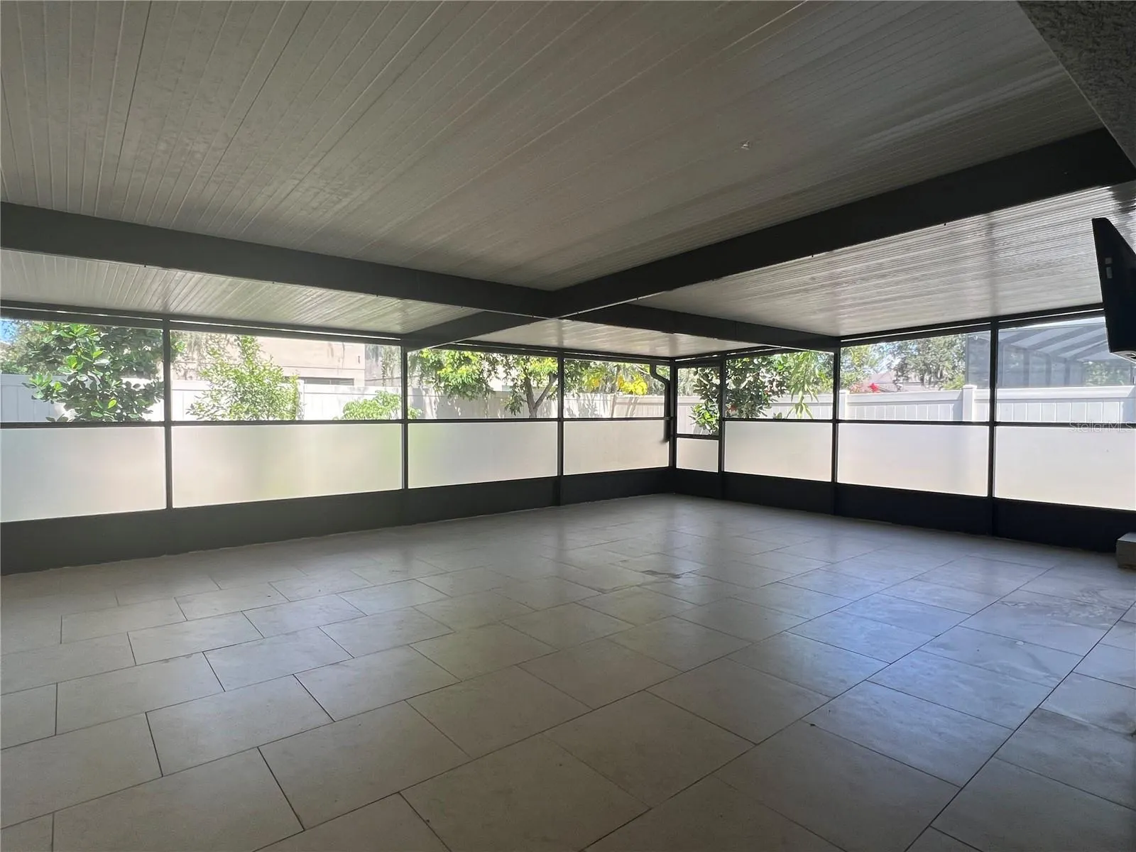 10214 SUMMER AZURE DR
