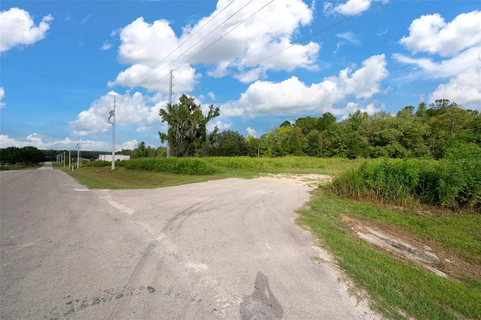 13157 NW 104TH TER