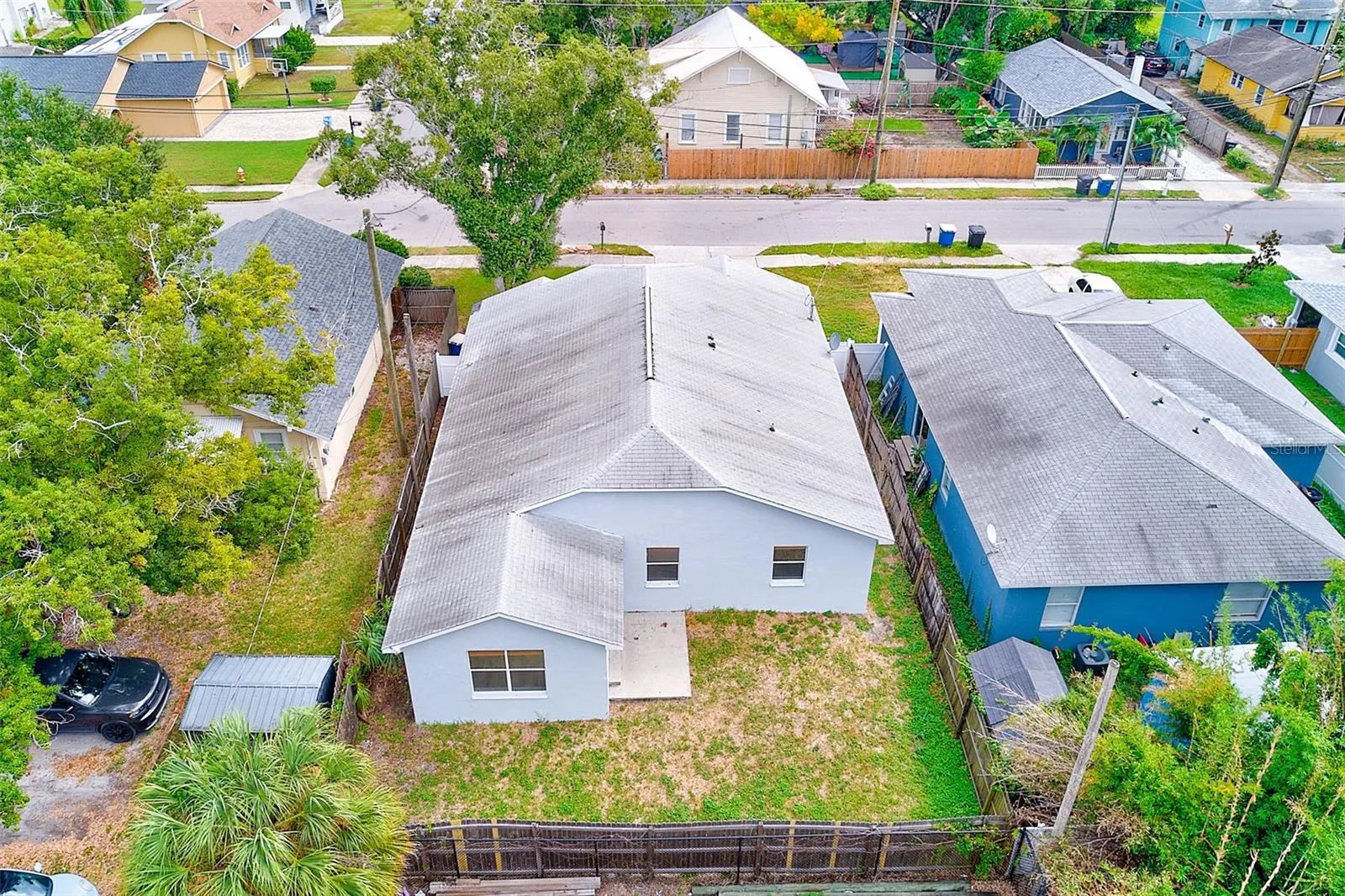 410 VINE AVE