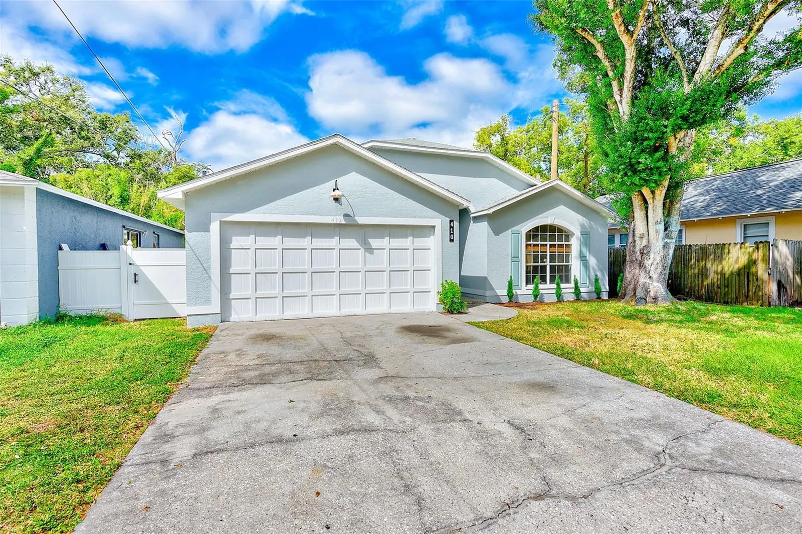 410 VINE AVE