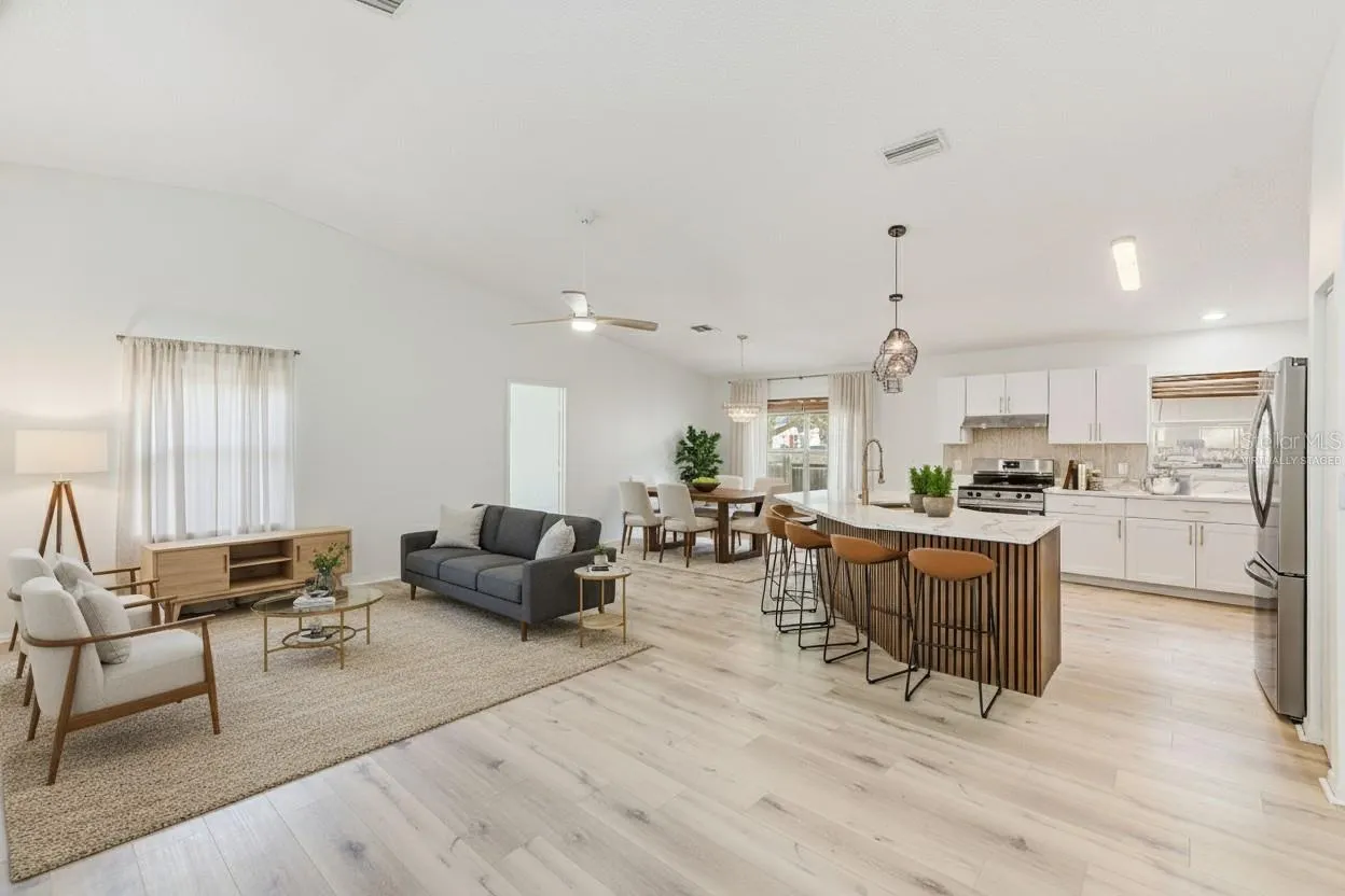 410 VINE AVE