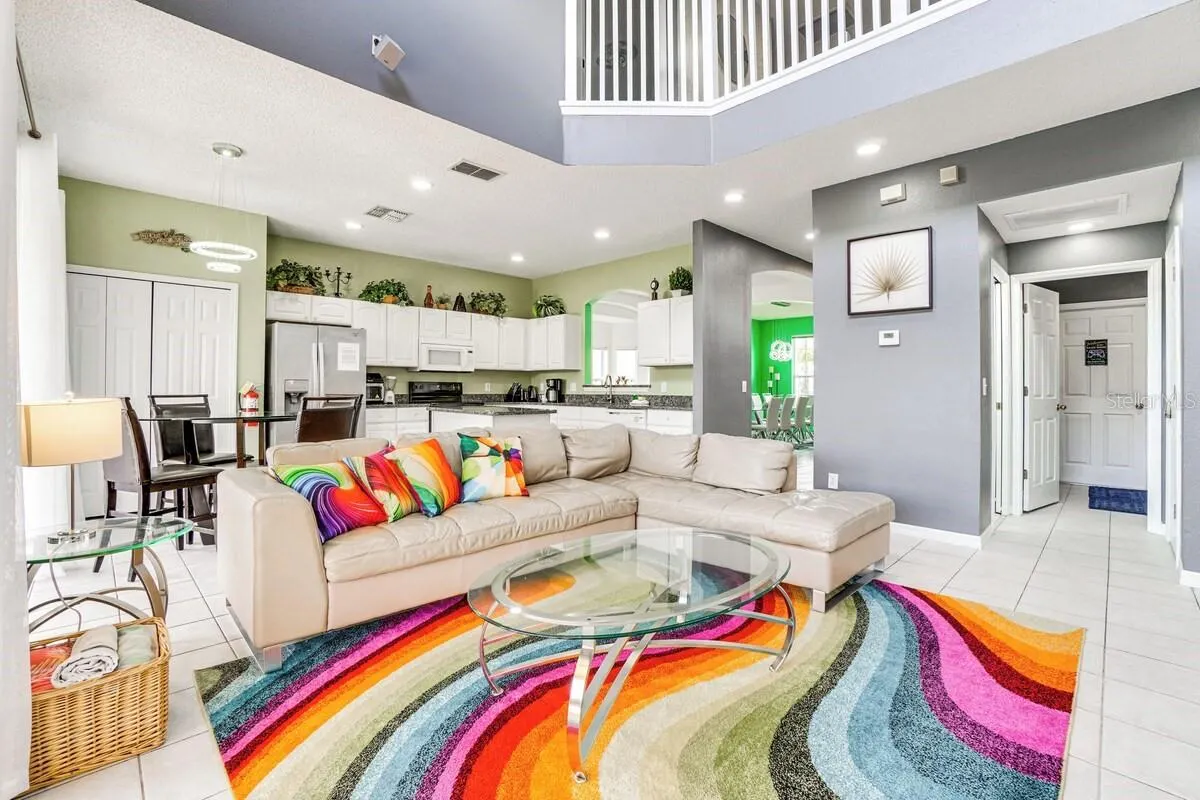 8579 LA ISLA DR