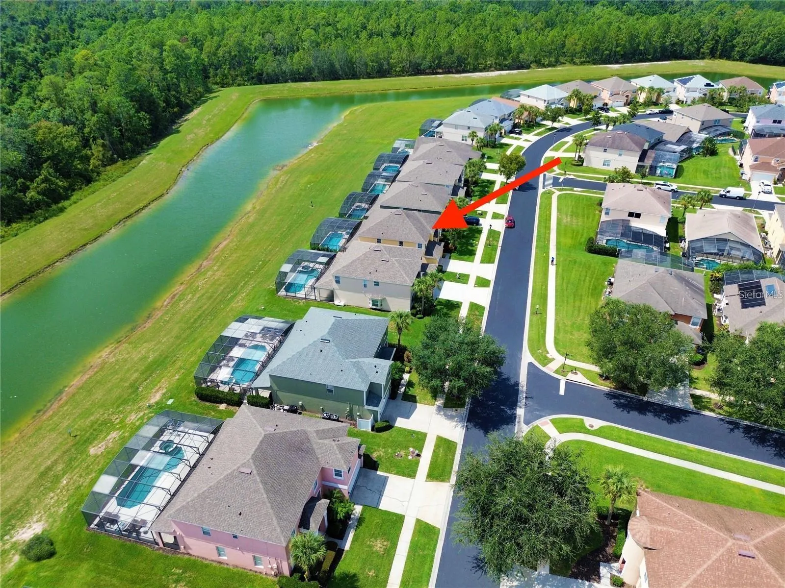 8579 LA ISLA DR