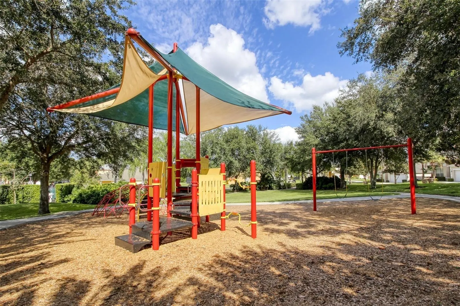 8579 LA ISLA DR