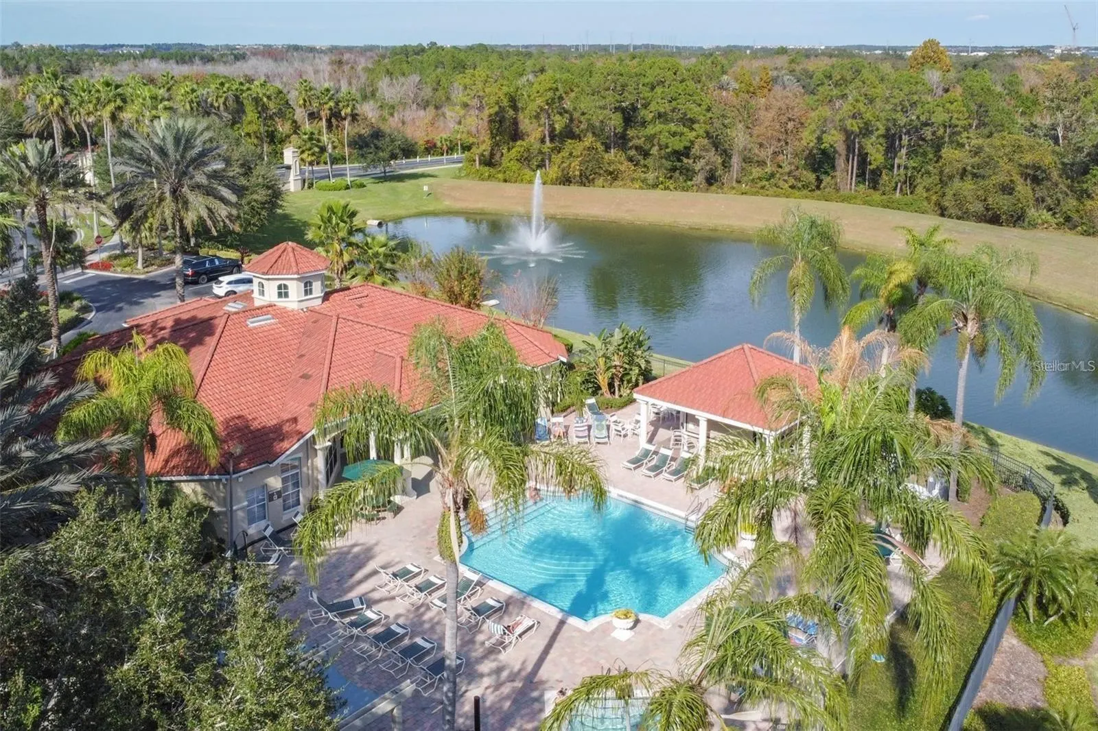 8579 LA ISLA DR