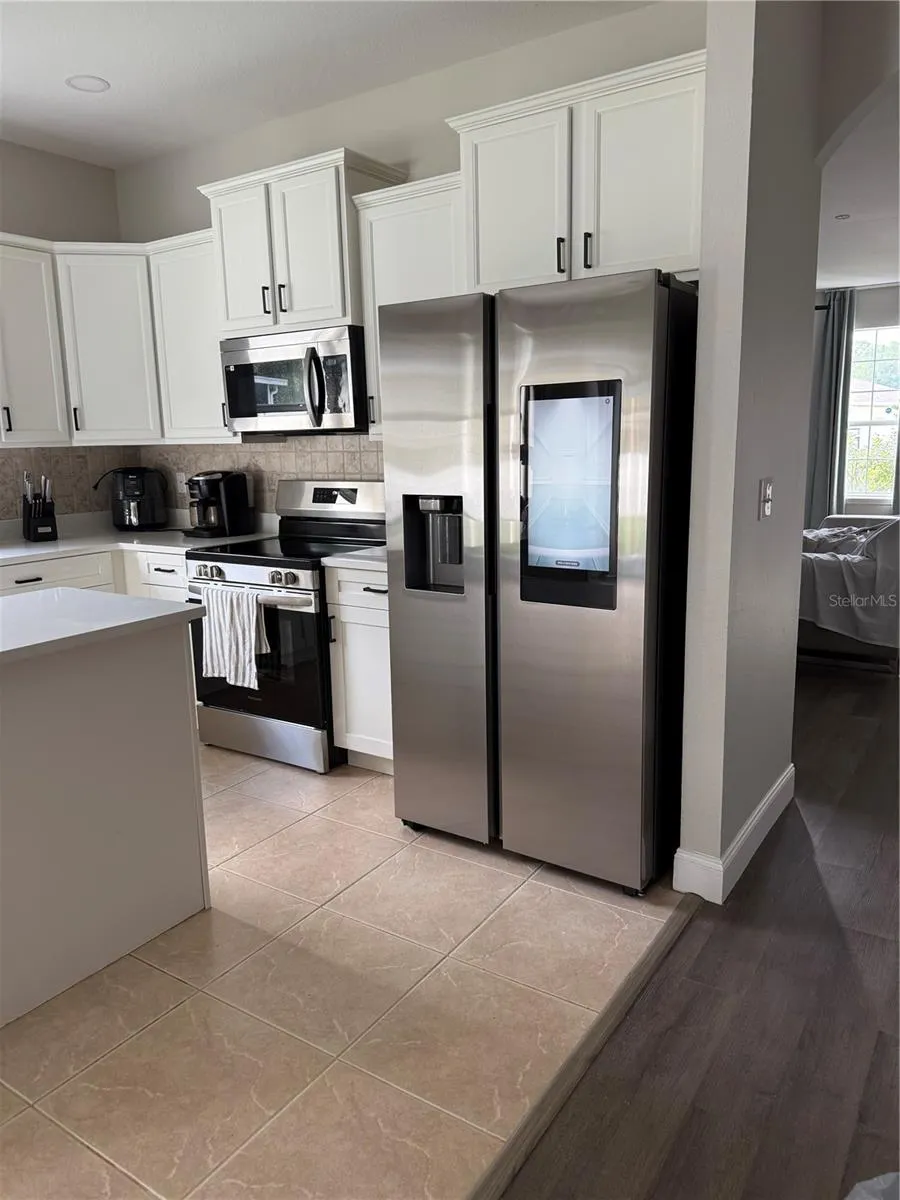 2729 WALDEN WOODS DR