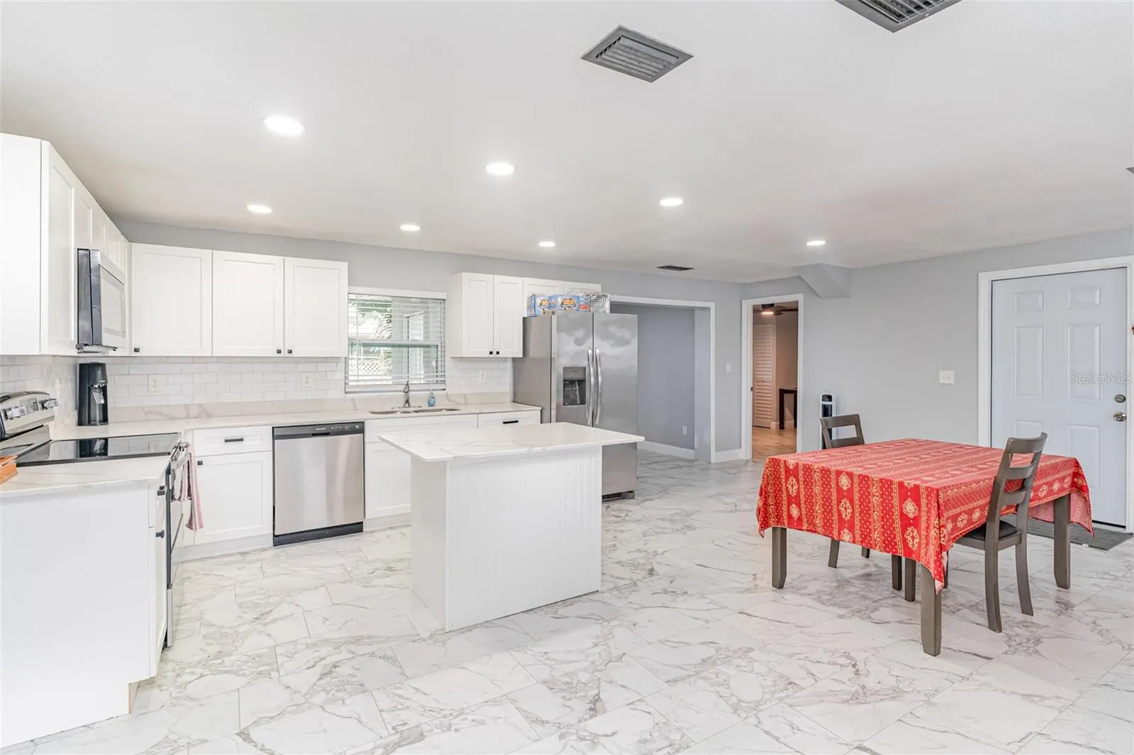 2019 BARKLEY AVE