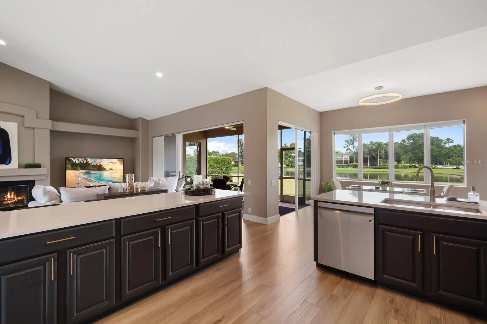 10160 CHERRY HILLS AVENUE CIR