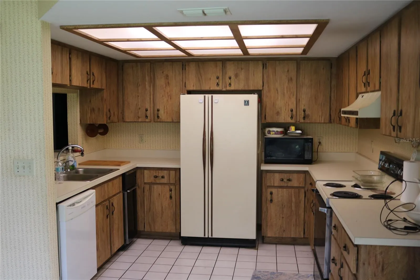 14204 WALDEN SHEFFIELD RD
