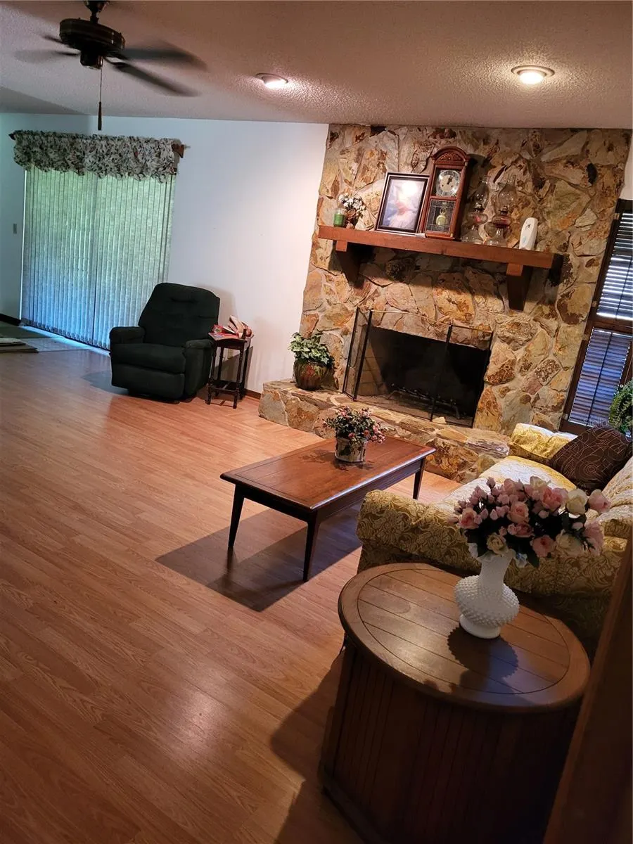 14204 WALDEN SHEFFIELD RD