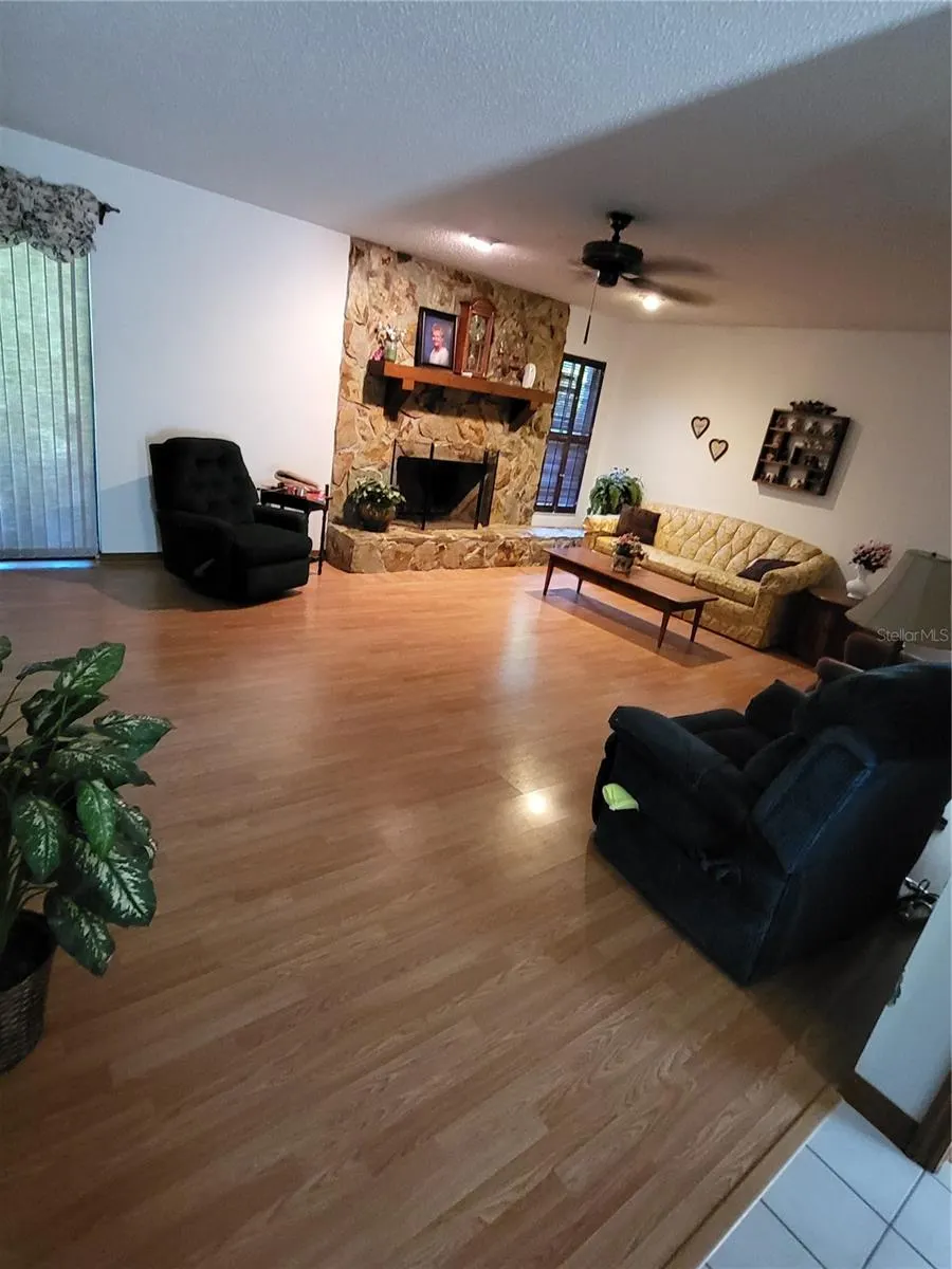 14204 WALDEN SHEFFIELD RD