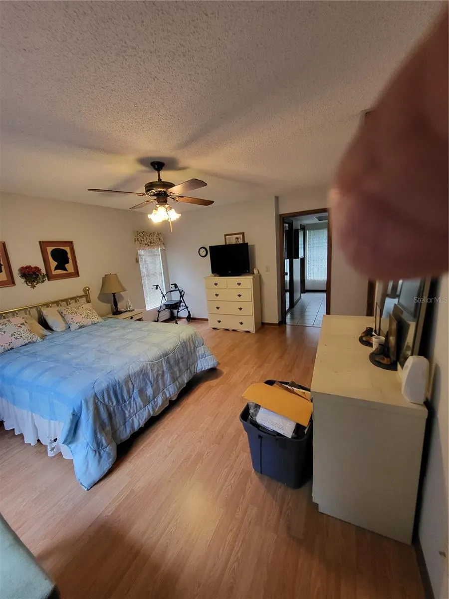 14204 WALDEN SHEFFIELD RD