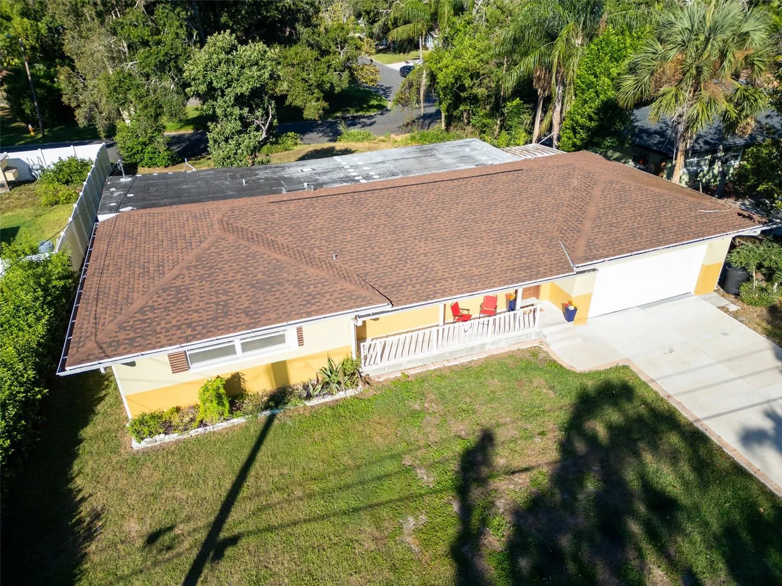 1182 NORWOOD AVE