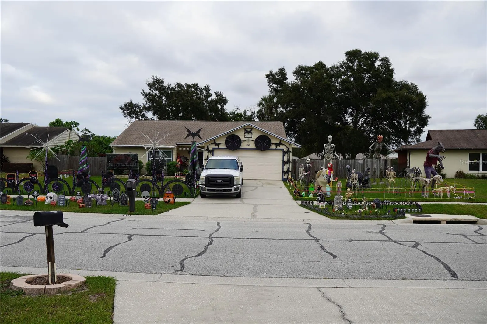 1621 SOUTHWIND DR