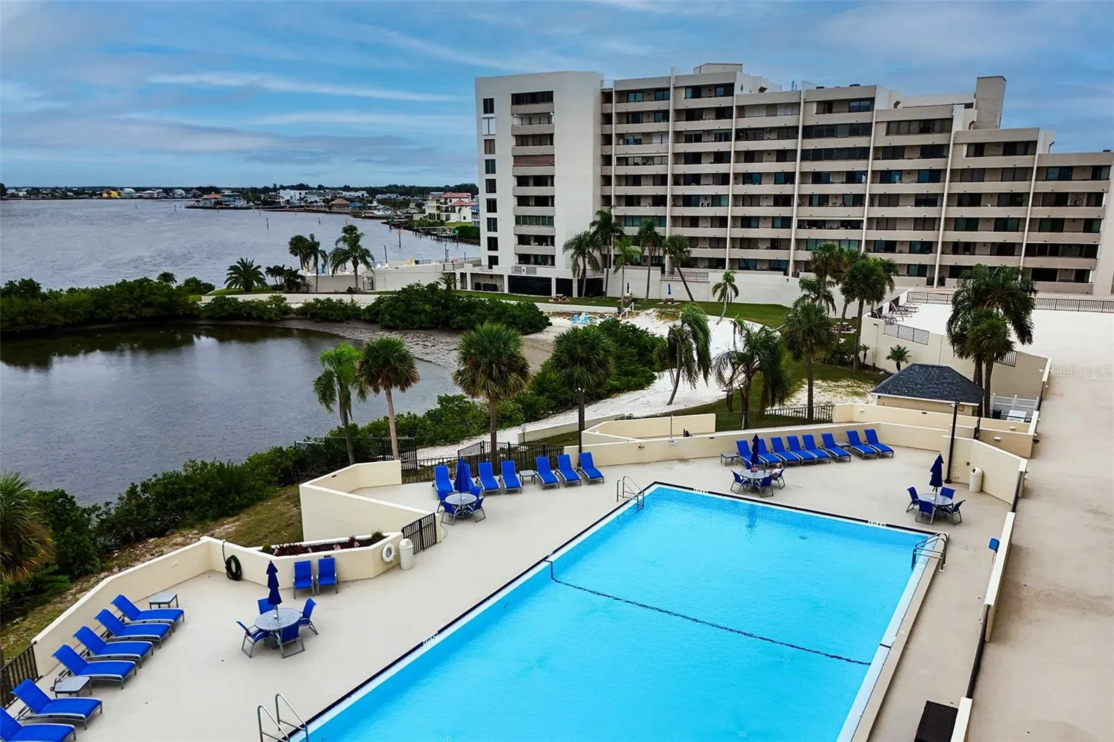 6009 SEA RANCH DR #115, #115