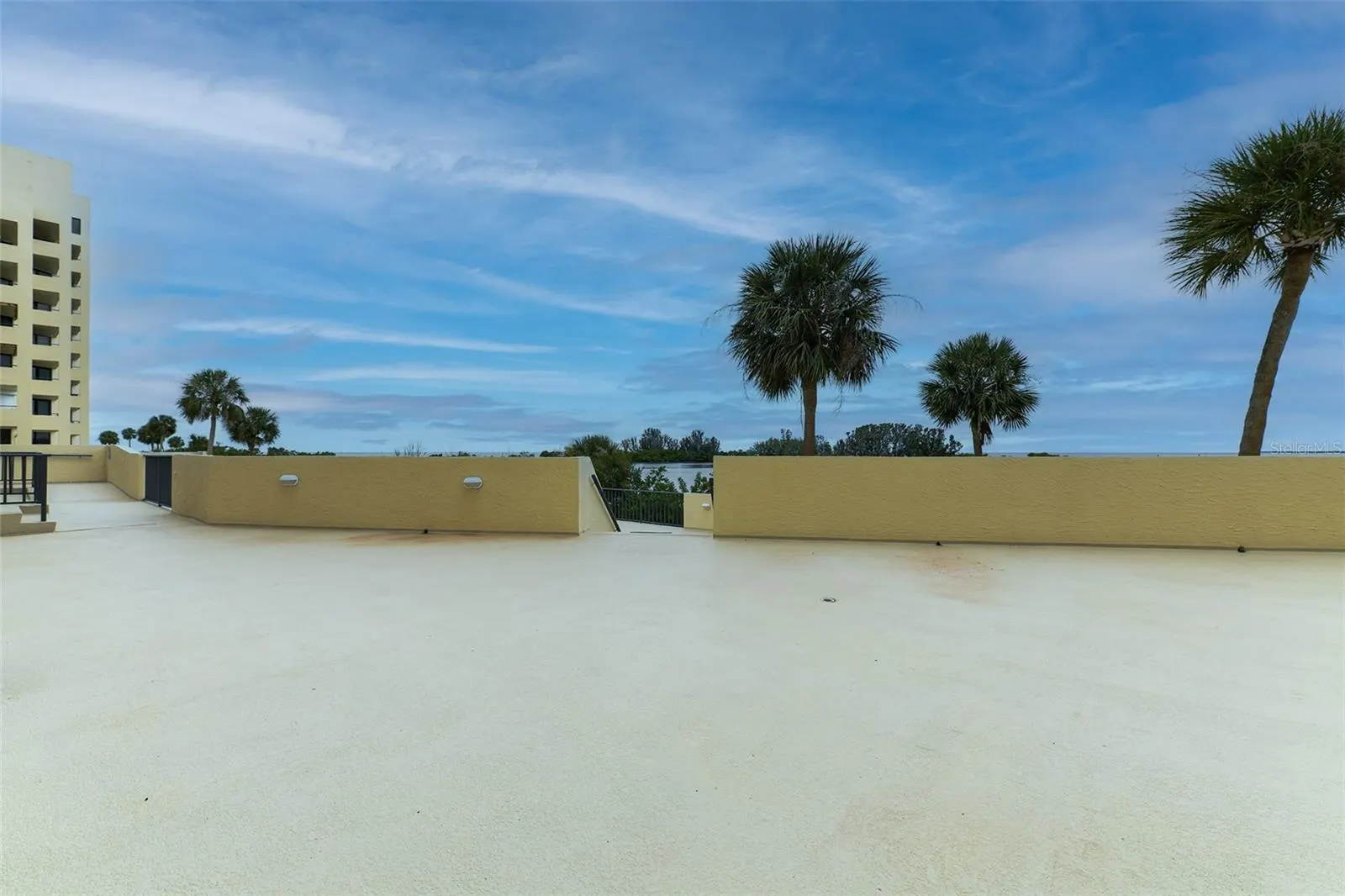 6009 SEA RANCH DR #115, #115