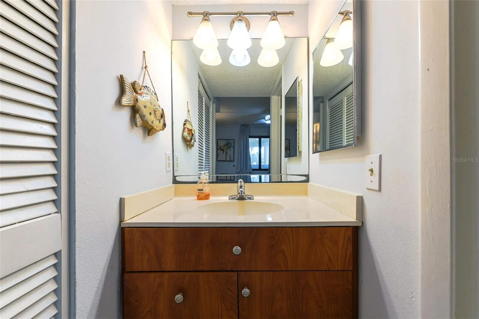 6009 SEA RANCH DR #115, #115