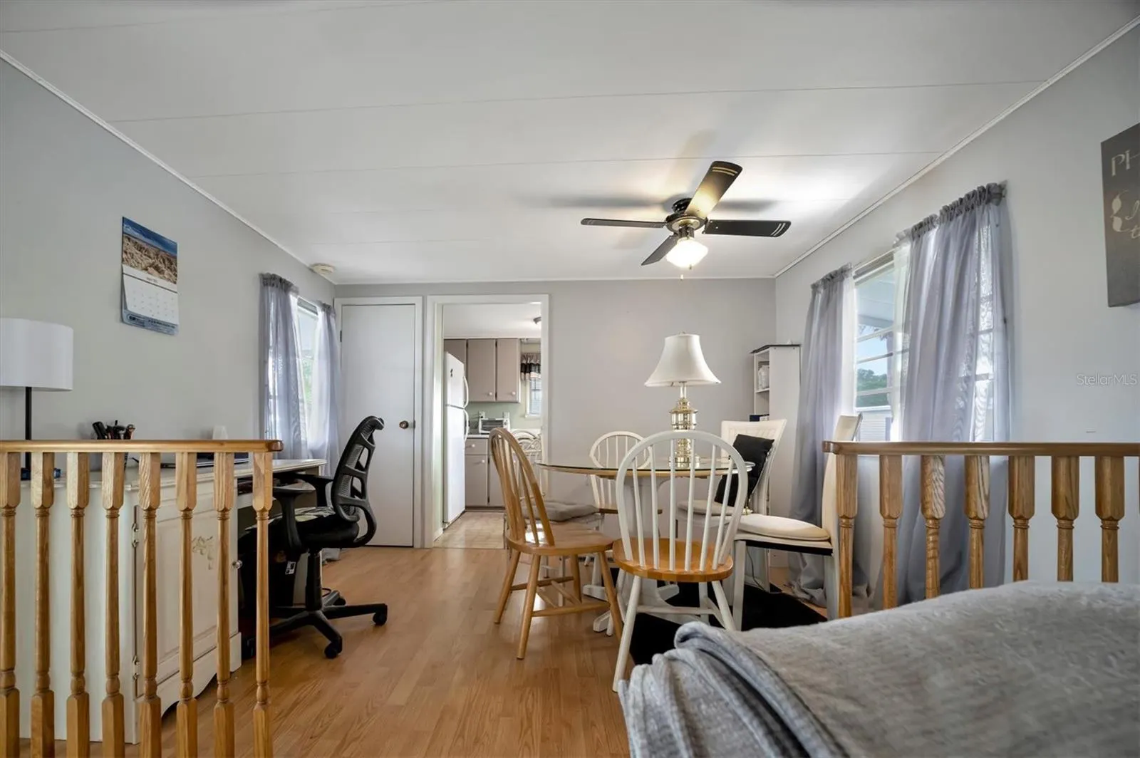 122 E SAINT ANNES CIR