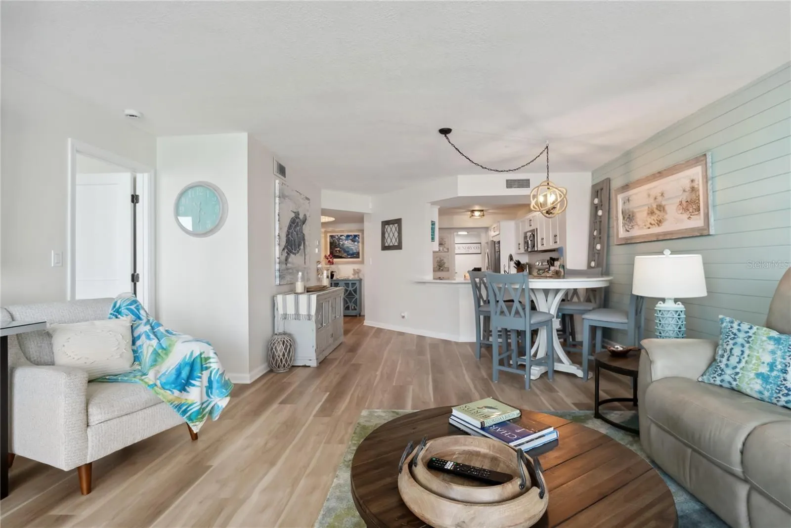 5279 ISLA KEY BLVD S #212, #212
