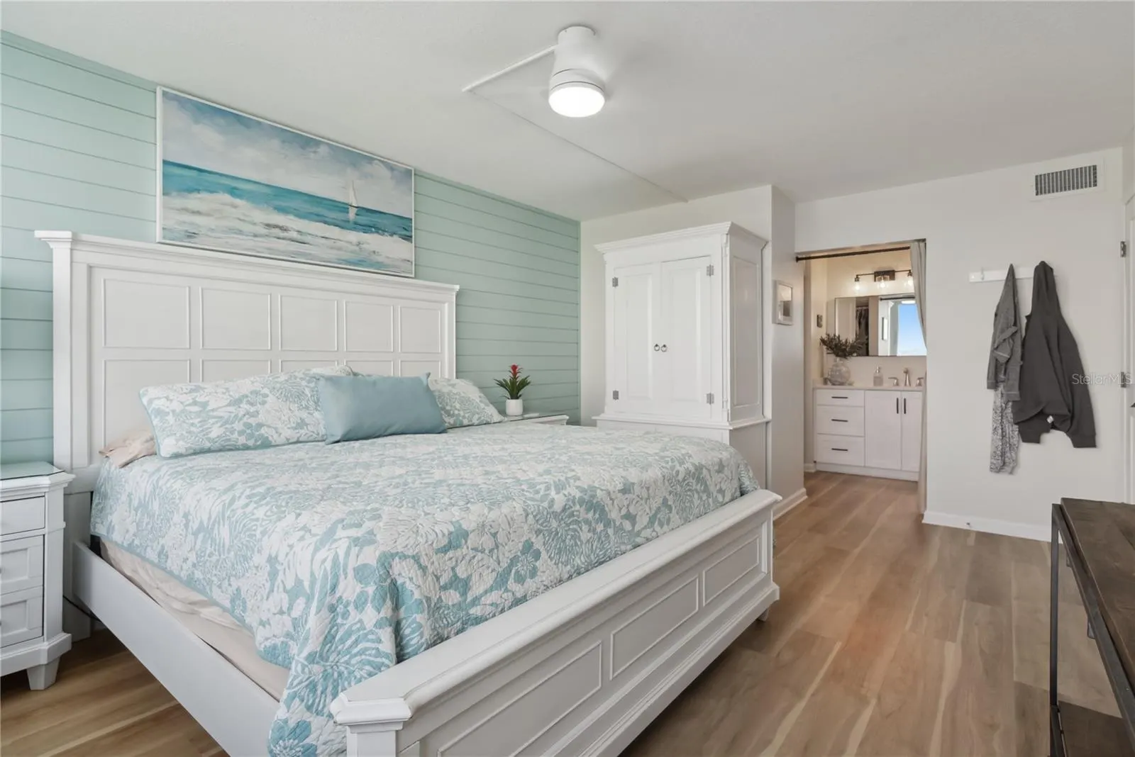 5279 ISLA KEY BLVD S #212, #212