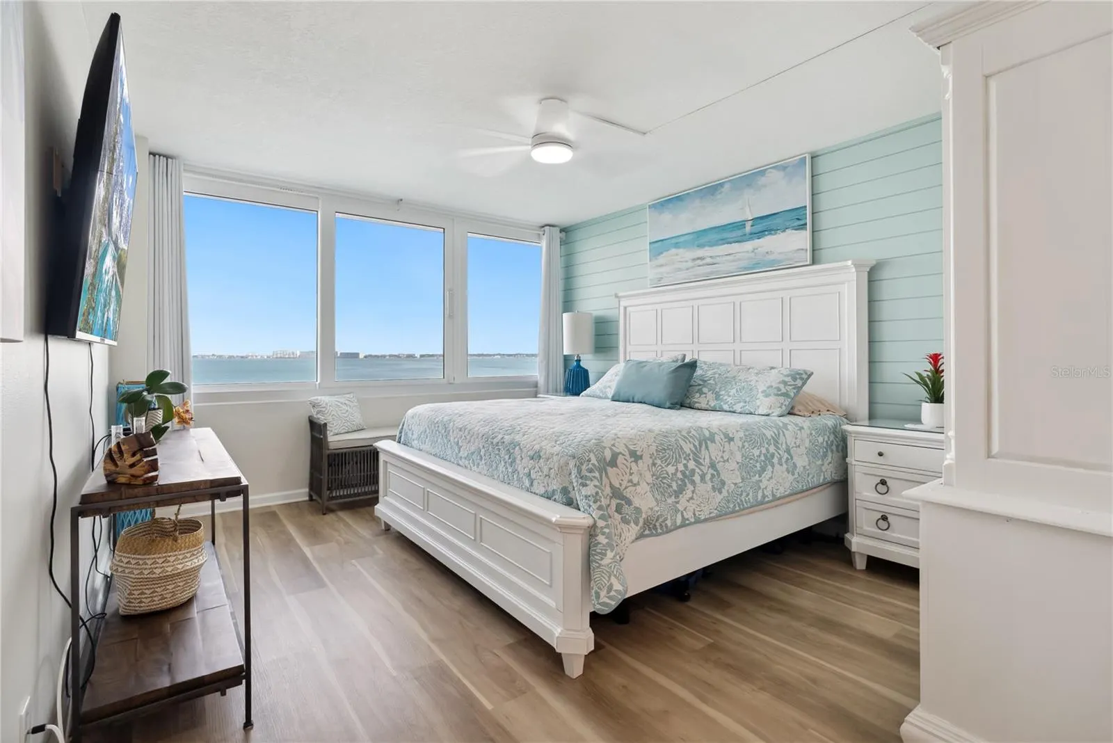 5279 ISLA KEY BLVD S #212, #212
