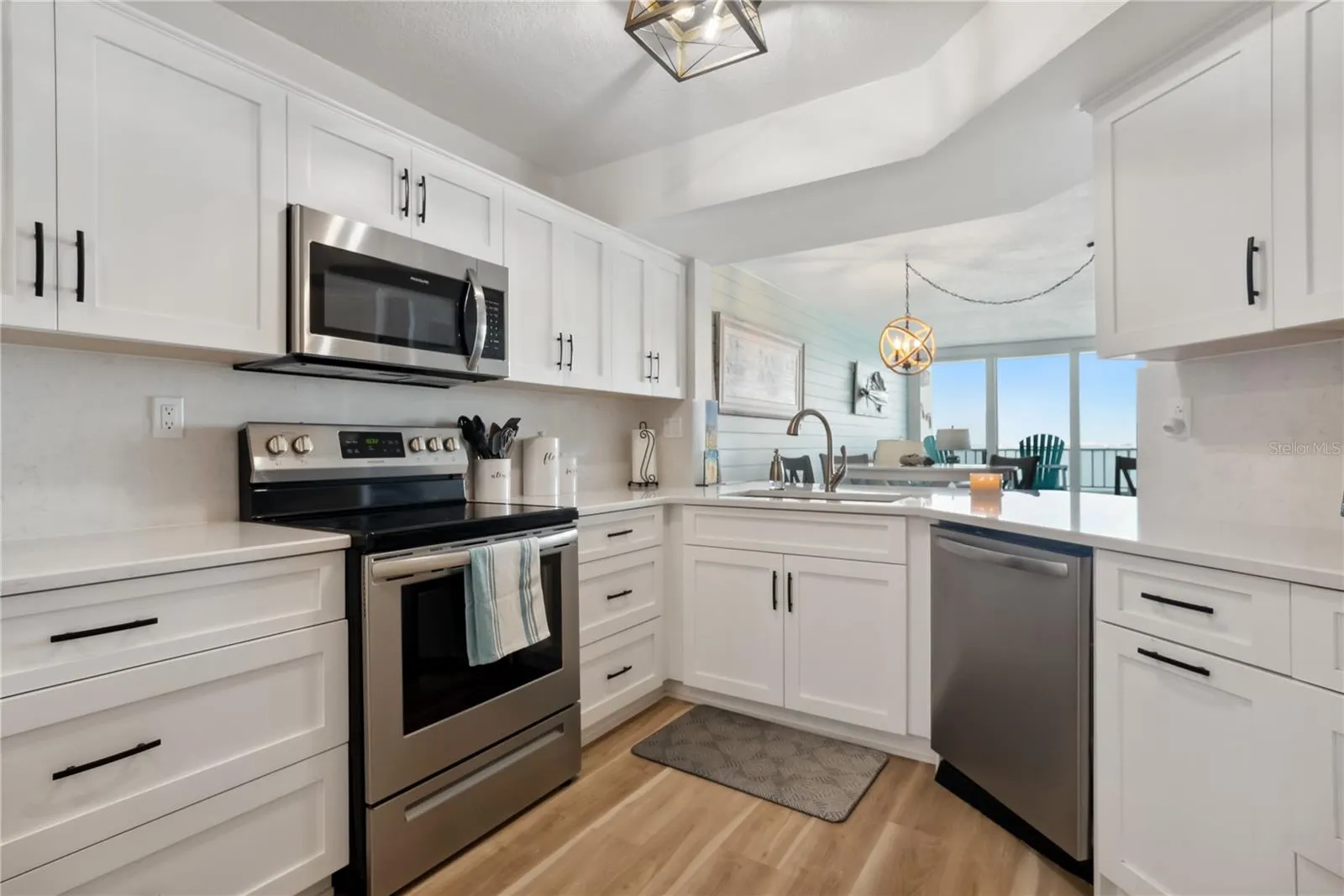 5279 ISLA KEY BLVD S #212, #212