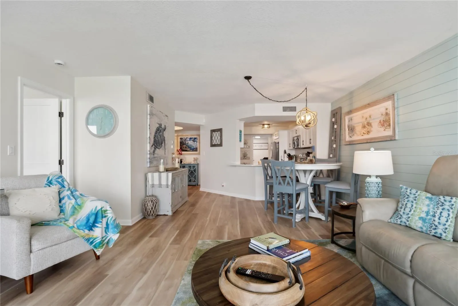 5279 ISLA KEY BLVD S #212, #212
