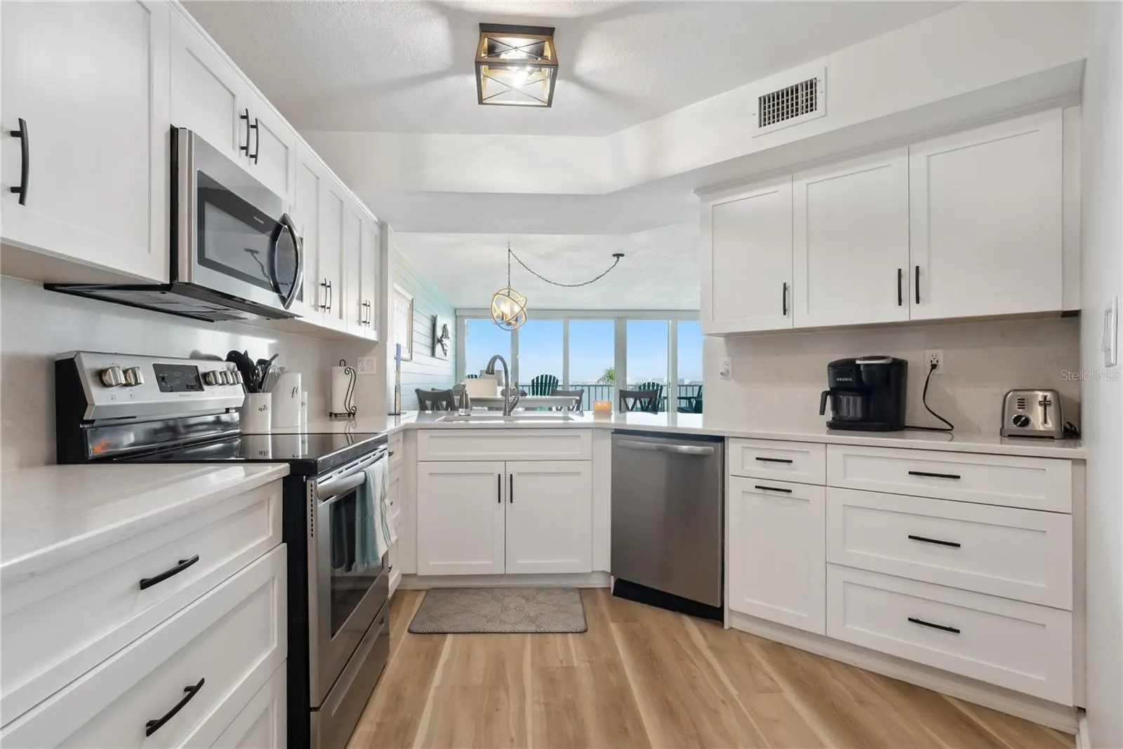 5279 ISLA KEY BLVD S #212, #212