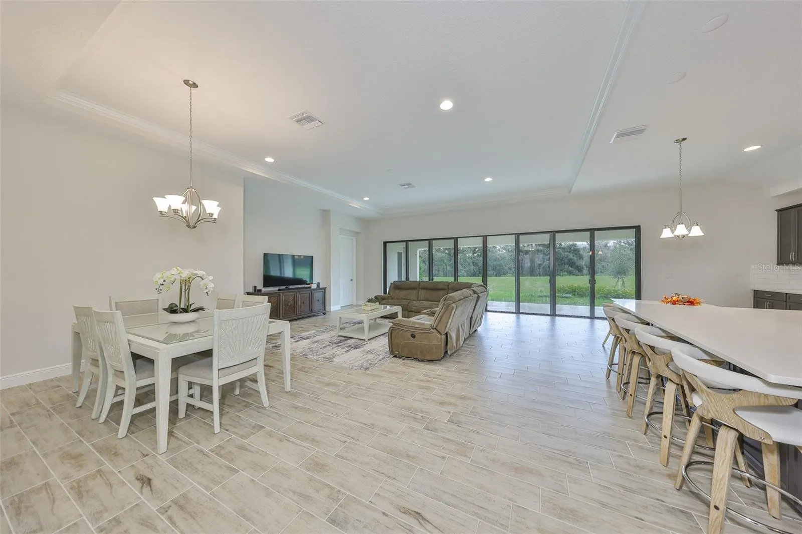 13211 TWIN BRIDGES DR