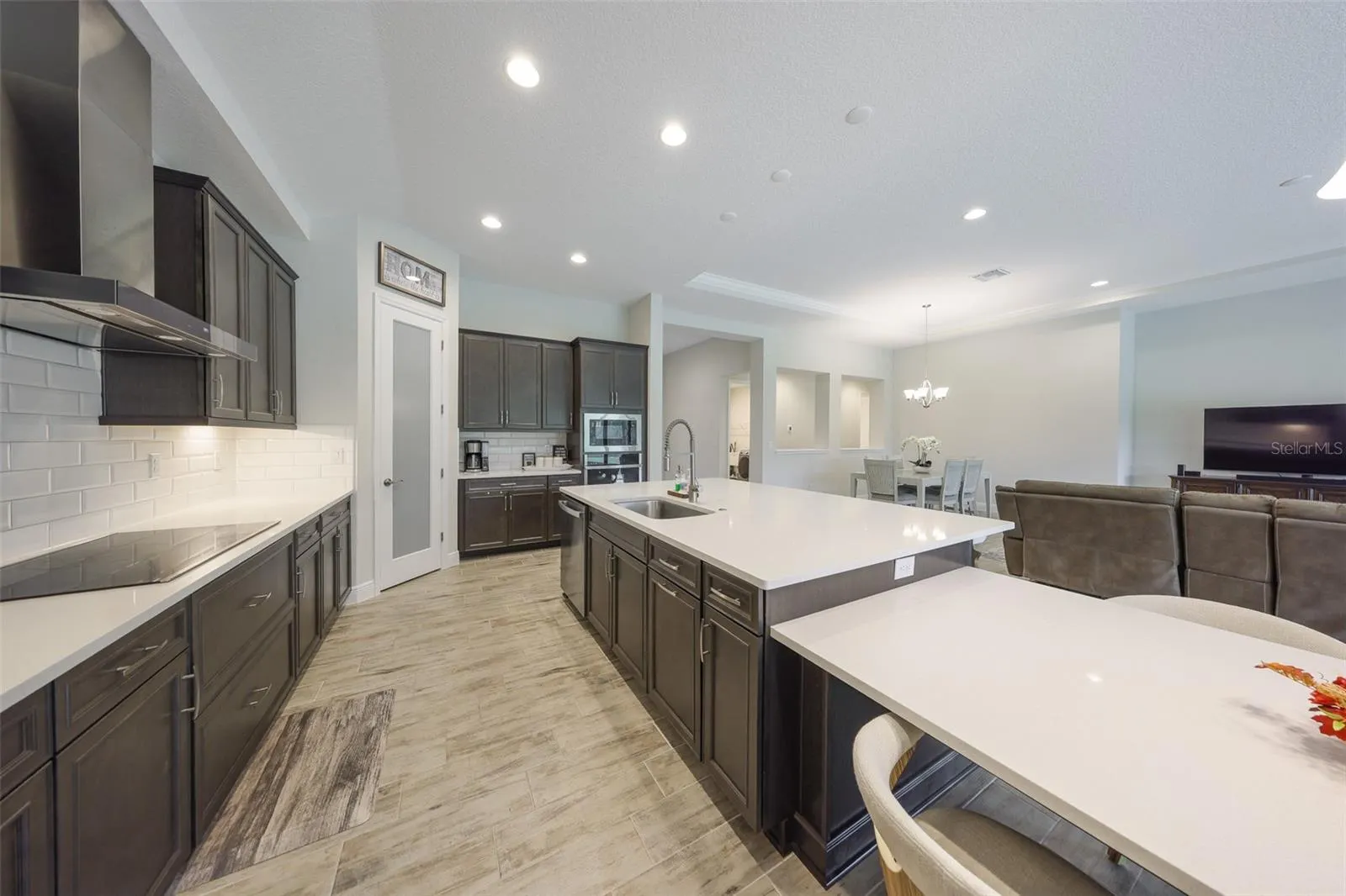 13211 TWIN BRIDGES DR