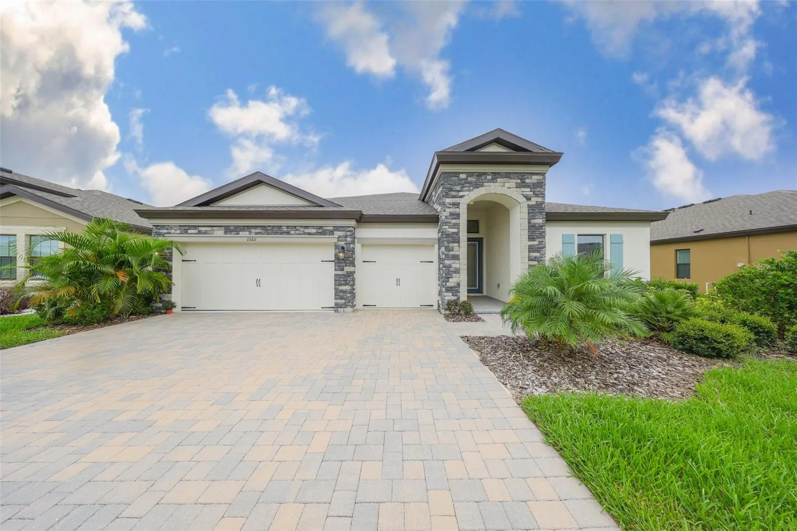 13211 TWIN BRIDGES DR