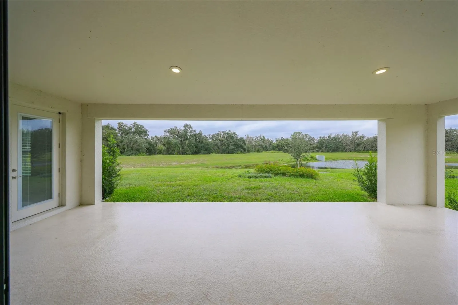 13211 TWIN BRIDGES DR