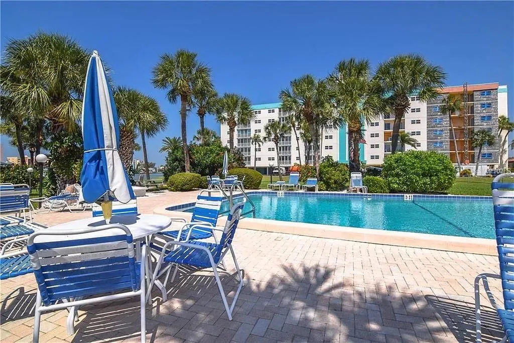 10200 REGAL DR #3, #3