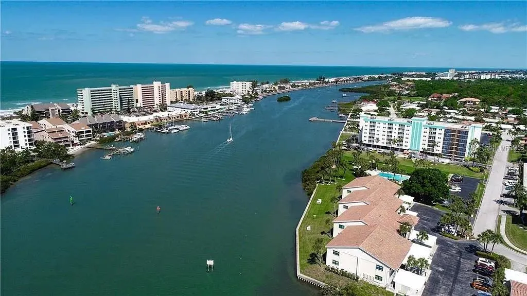 10200 REGAL DR #3, #3