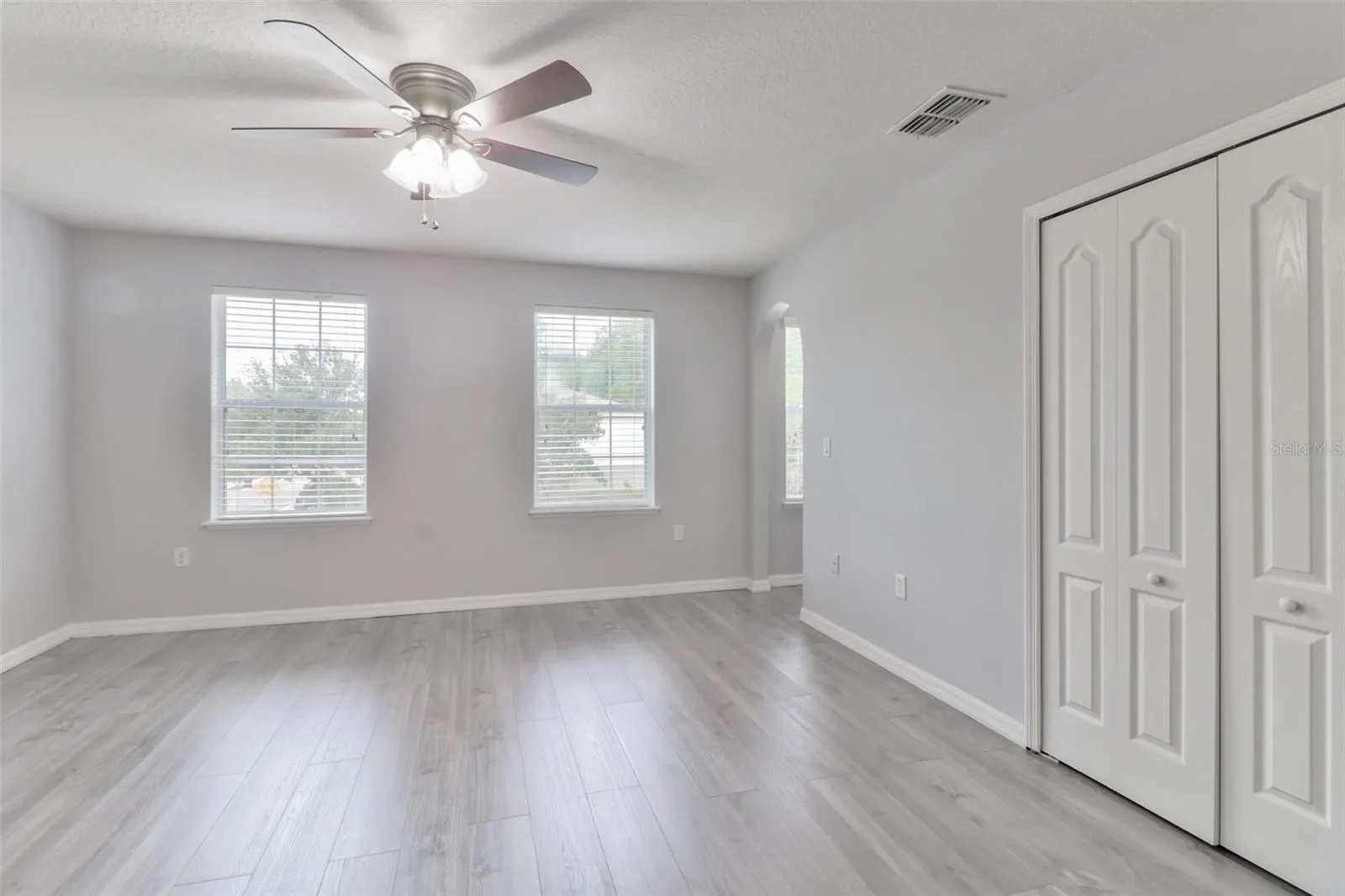4441 ASHBURN SQUARE DR