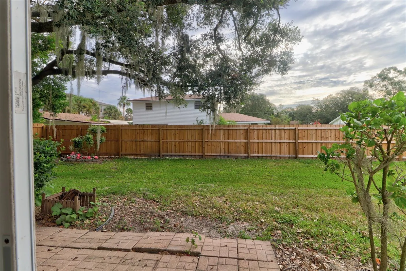 4441 ASHBURN SQUARE DR
