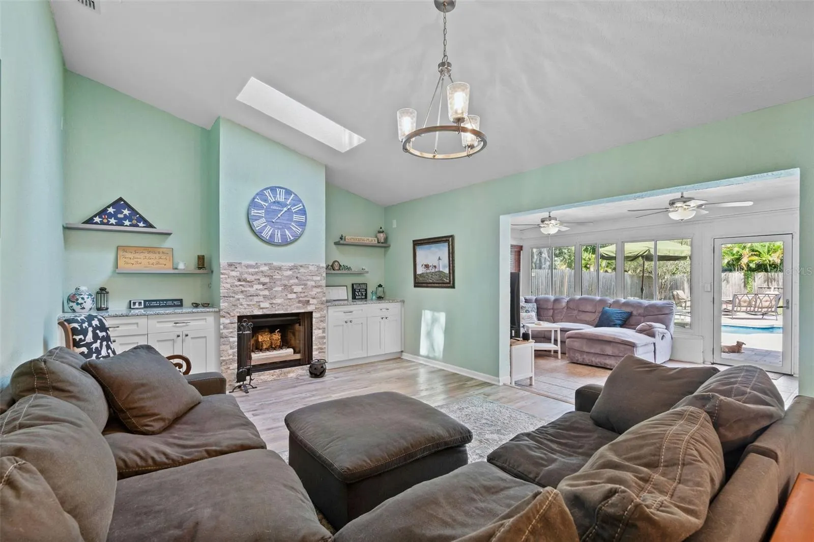 2128 KARAN WAY