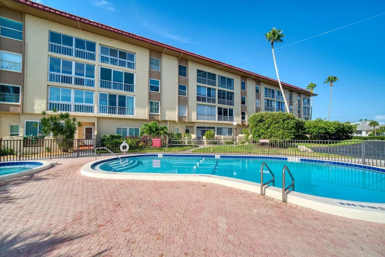 105 ISLAND WAY #132, #132