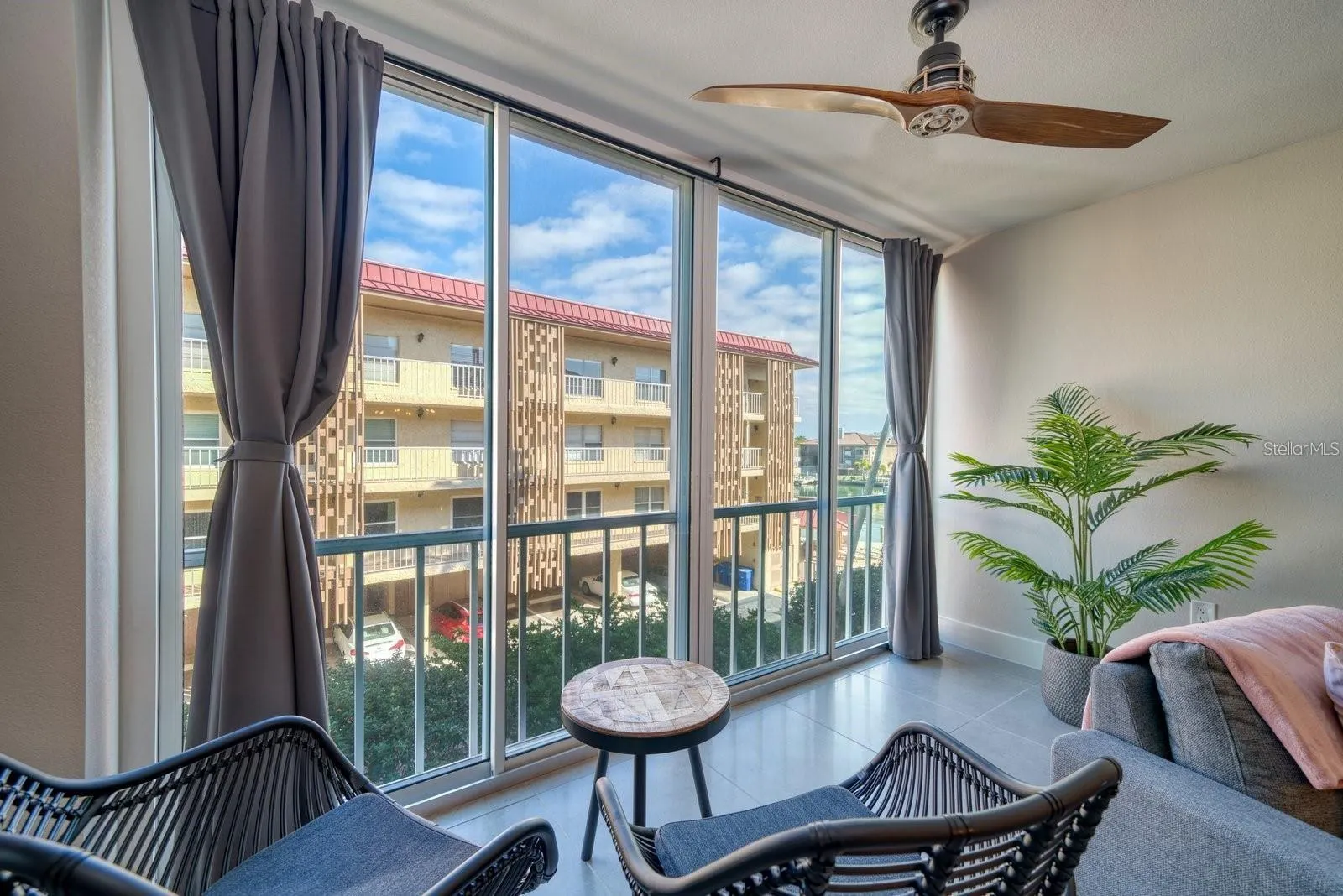 105 ISLAND WAY #132, #132