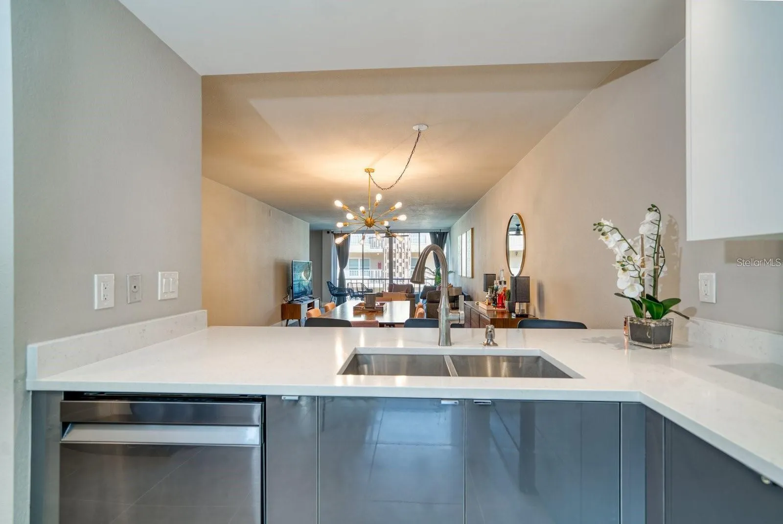 105 ISLAND WAY #132, #132