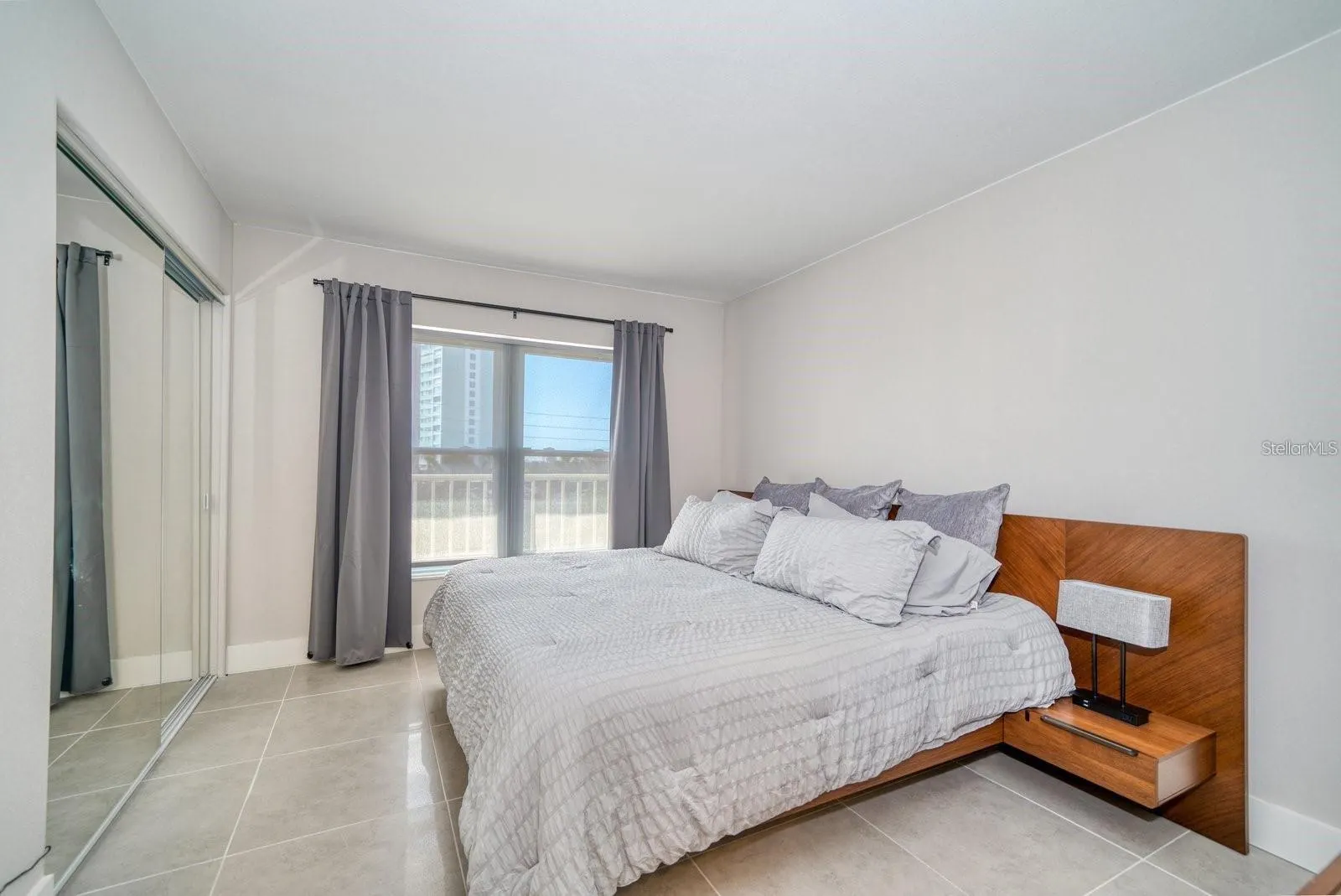 105 ISLAND WAY #132, #132