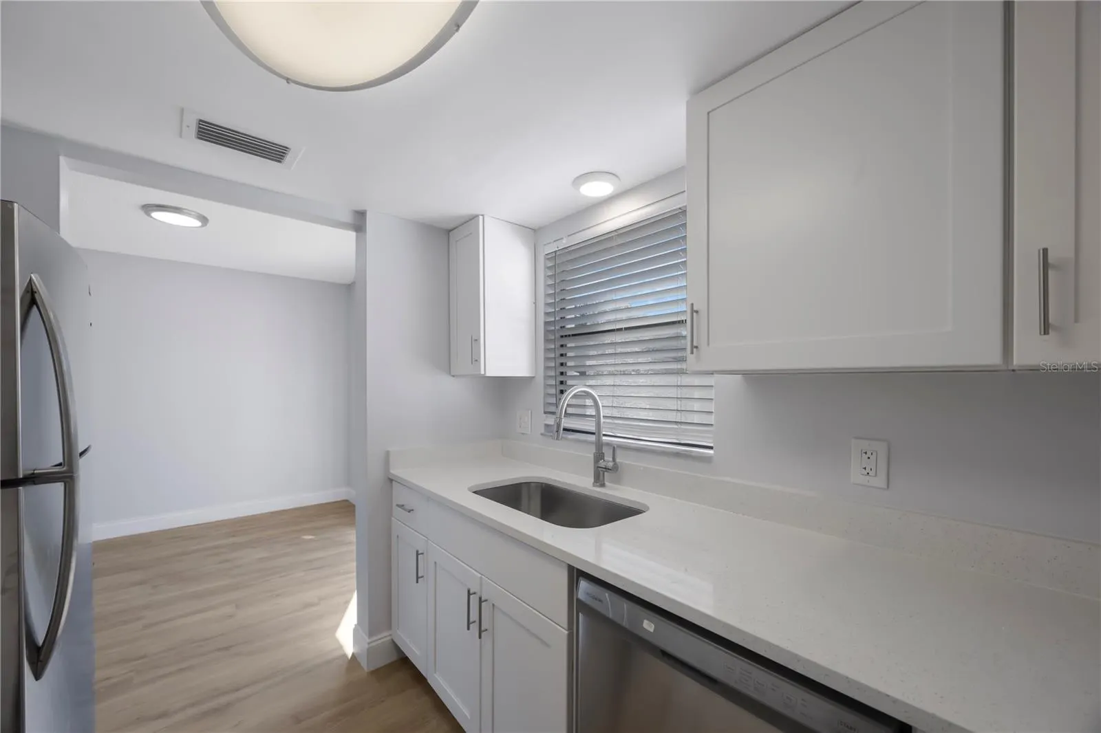 7000 BURLINGTON AVENUE NORTH #198, #198