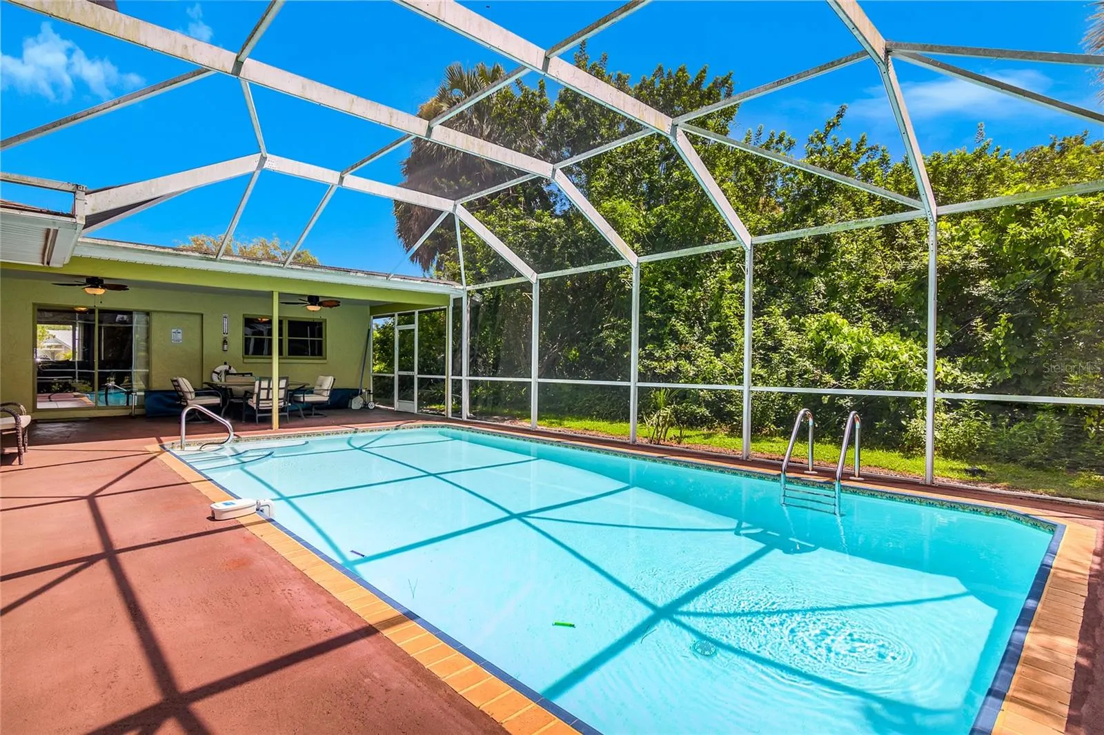 2123 CANNOLOT BLVD