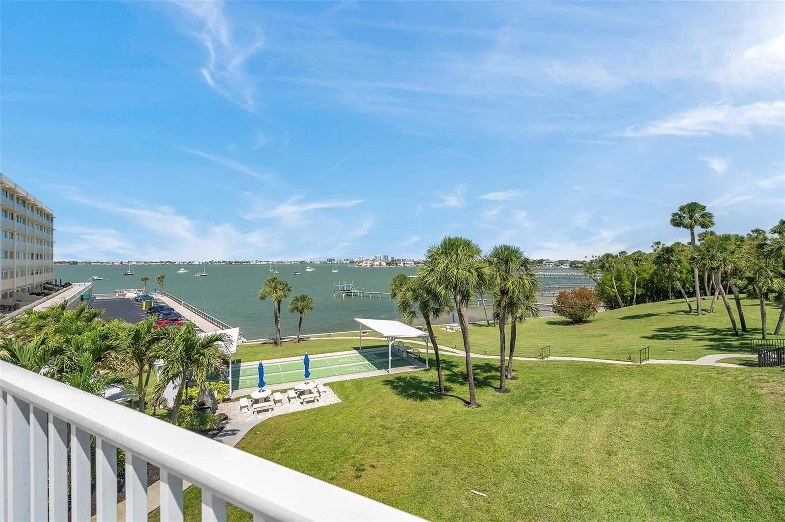 100 BLUFF VIEW DR #104A, #104A