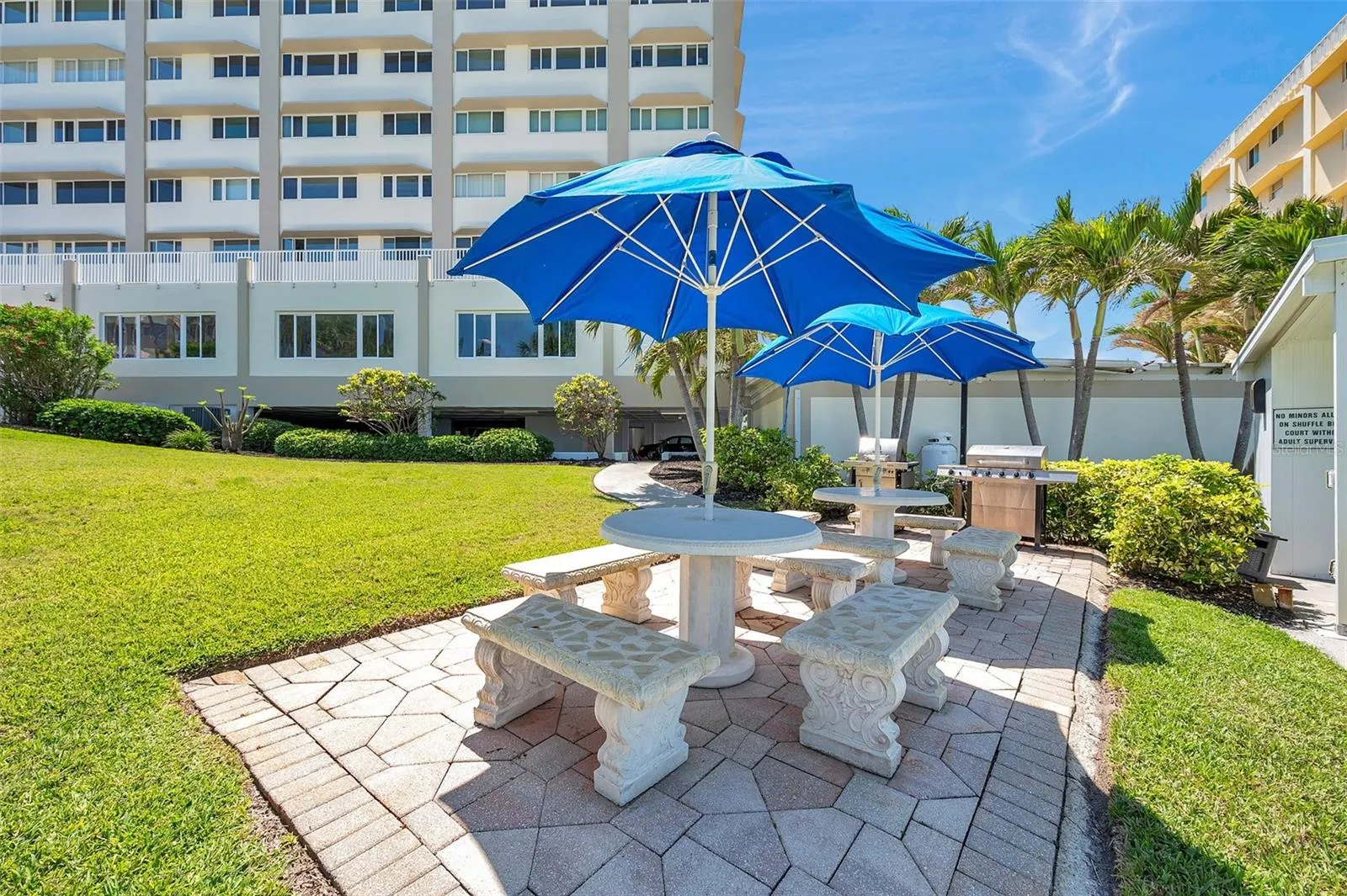 100 BLUFF VIEW DR #104A, #104A