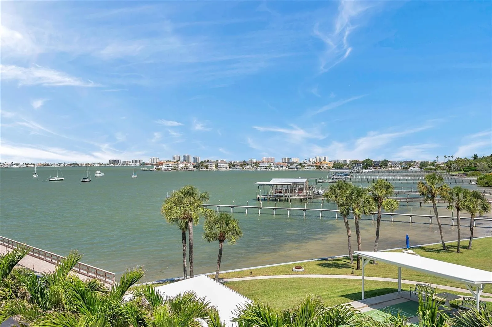 100 BLUFF VIEW DR #104A, #104A