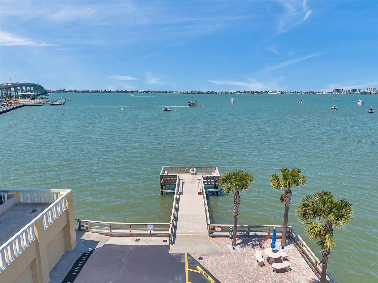 100 BLUFF VIEW DR #104A, #104A